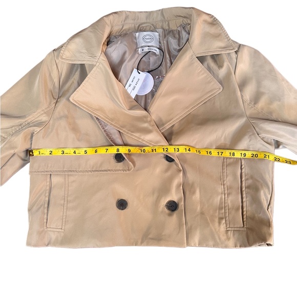 STOOSH Women's Tan Double-Breasted Short Trench Jacket - Picture 5 of 8